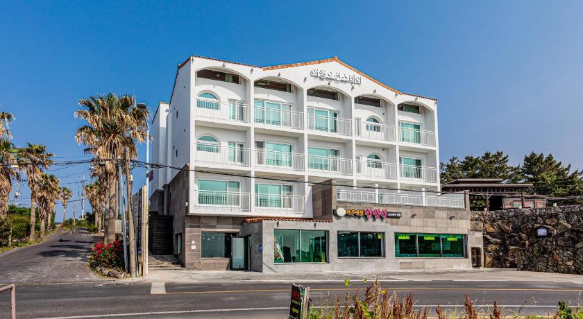 제주 애월 오션 스테이 (Jeju Aewol Ocean Stay) 3성급 게스트하우스 스위트룸