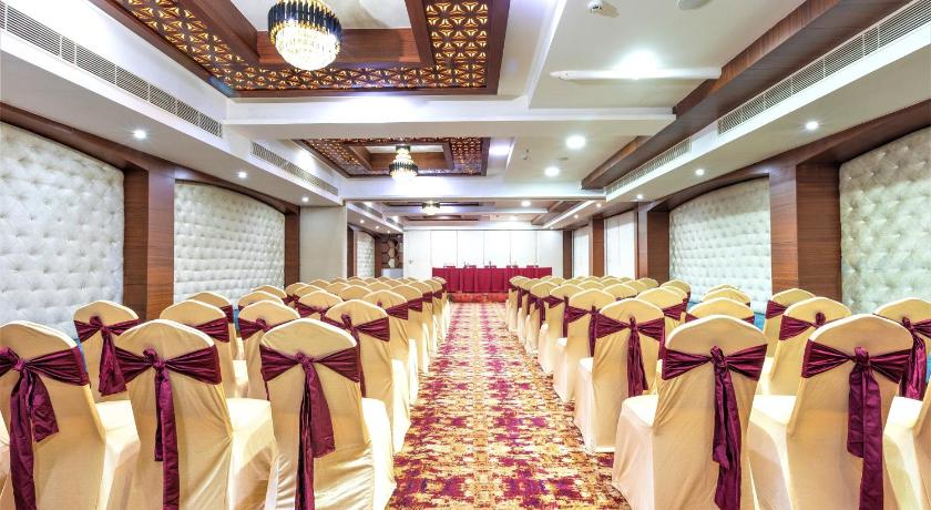 The Saibaba Hotel – Chennai, IL