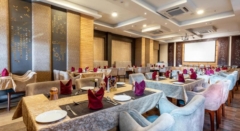 The Saibaba Hotel – Chennai, IL
