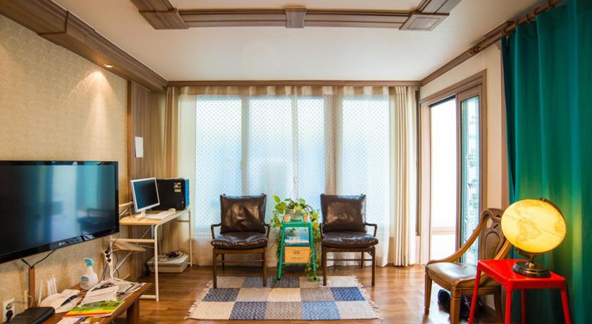 Gwangju Pedro's House 1-Star Hotel suite
