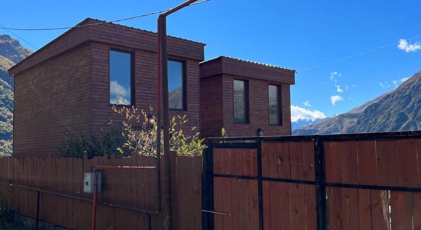 Twin Cottages Kazbegi photo
