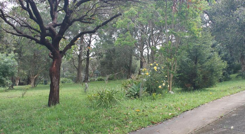 A Holiday Home for Every Season photo