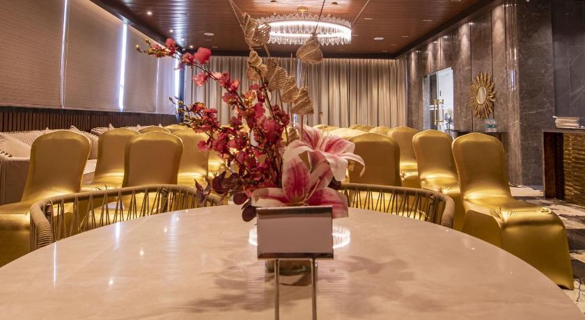 BRIO HOTEL - image 15