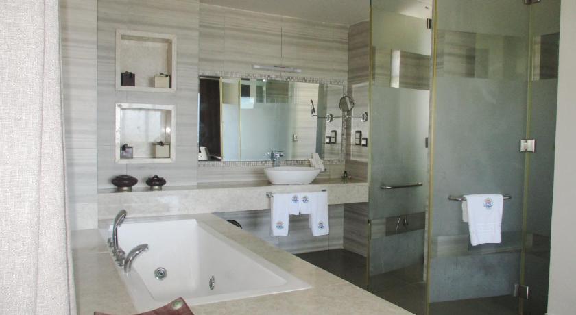 Image of Two-Bedroom Suite 5