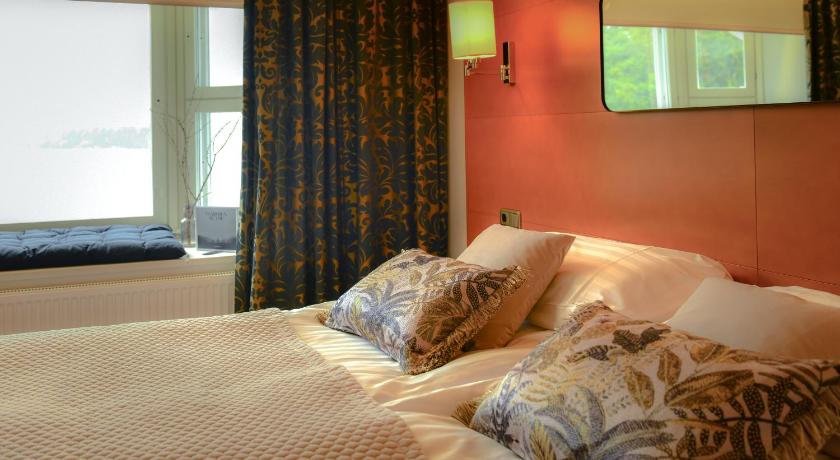 Image of Standard Double or Twin Room 3