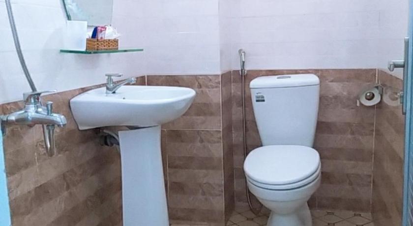 Ngan Giang Guest House photo