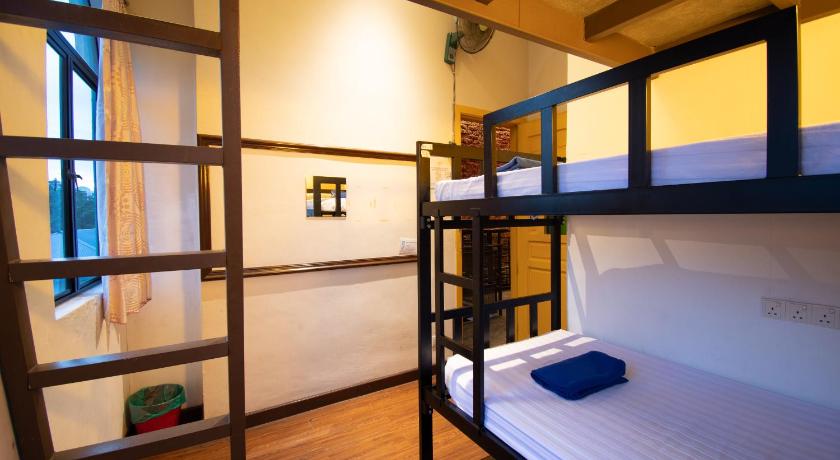 Image of Quadraple Room 1