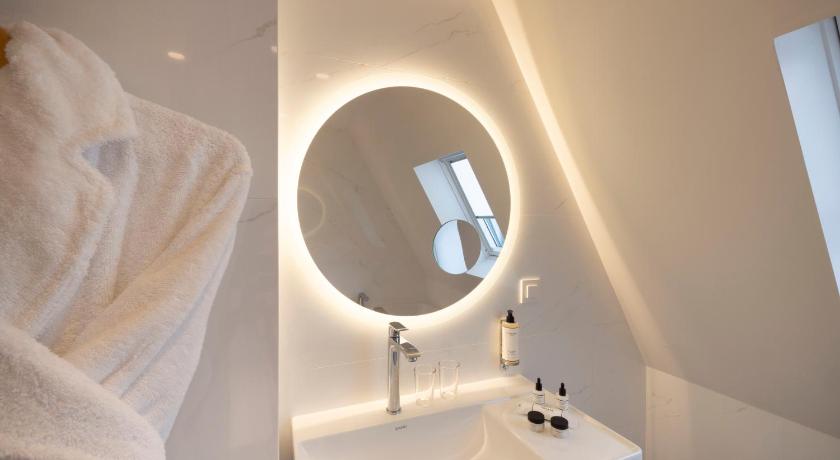 Image of Junior Suite 2