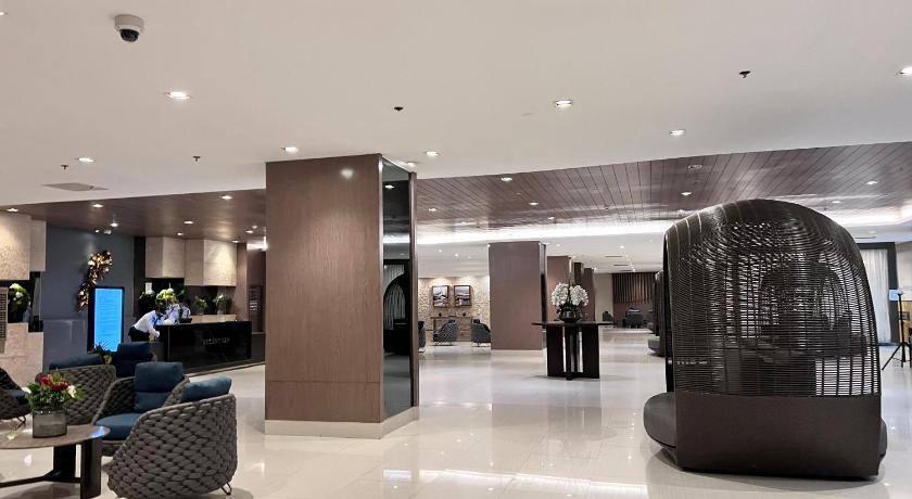 Studio Units at Shore Residences MOA Complex near Airport photo