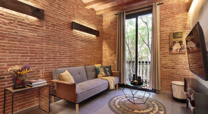 AG Apartments — Hotel in Barcelona