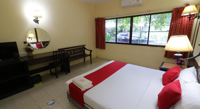OYO 282 Baan Nat photo