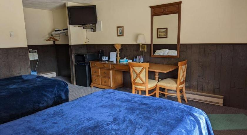 Crossroads motel & cabins photo