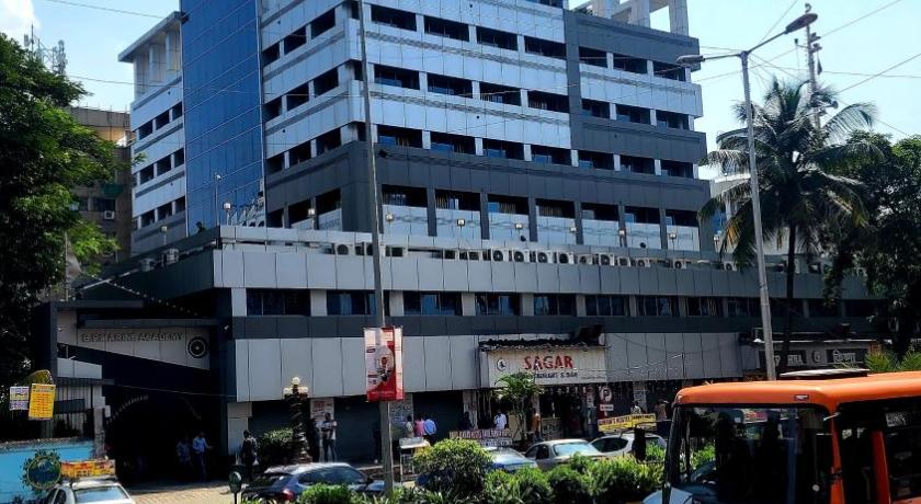 Rahul Men's AC Dormitory photo