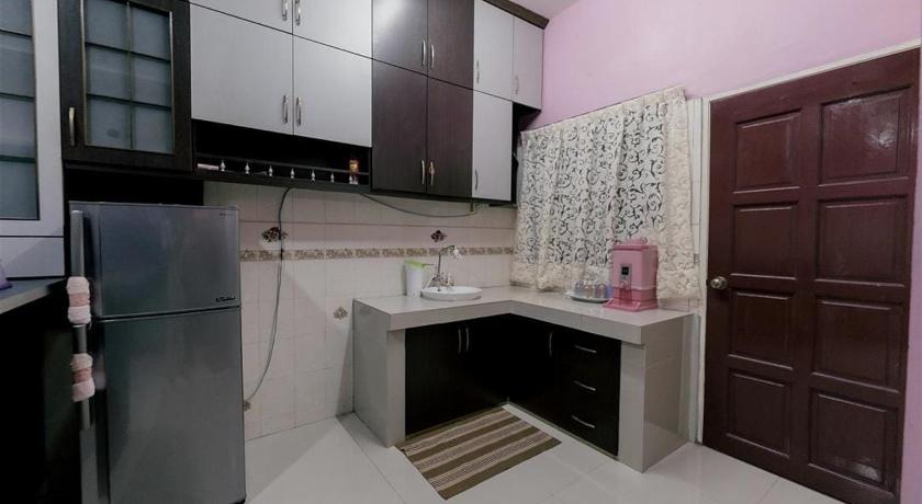 Umaira Homestay photo