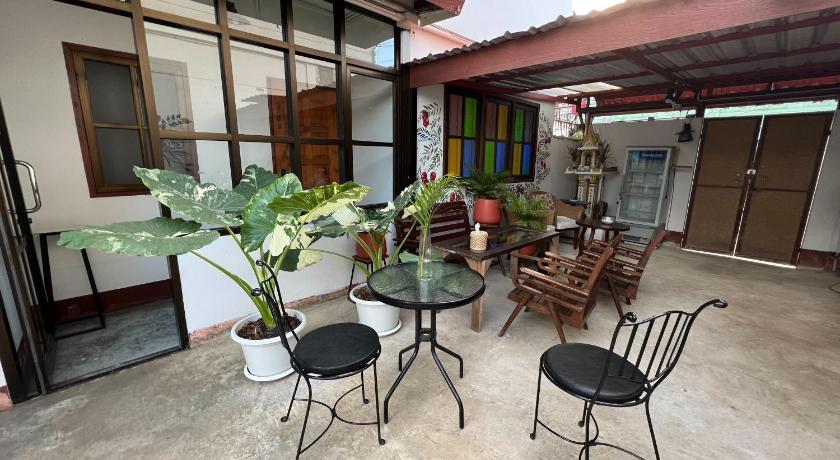 Chiang Mai Gate House  photo