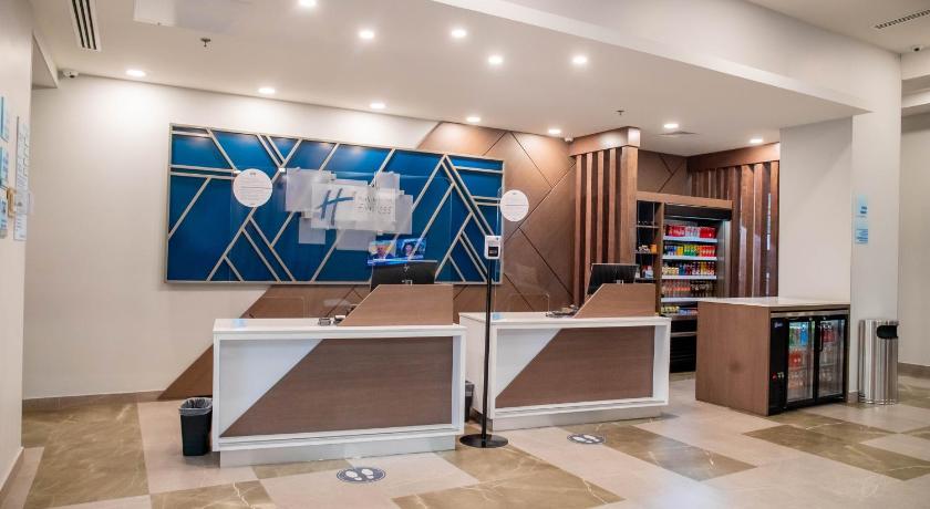 Holiday Inn Express And Suites Tijuana Otay photo