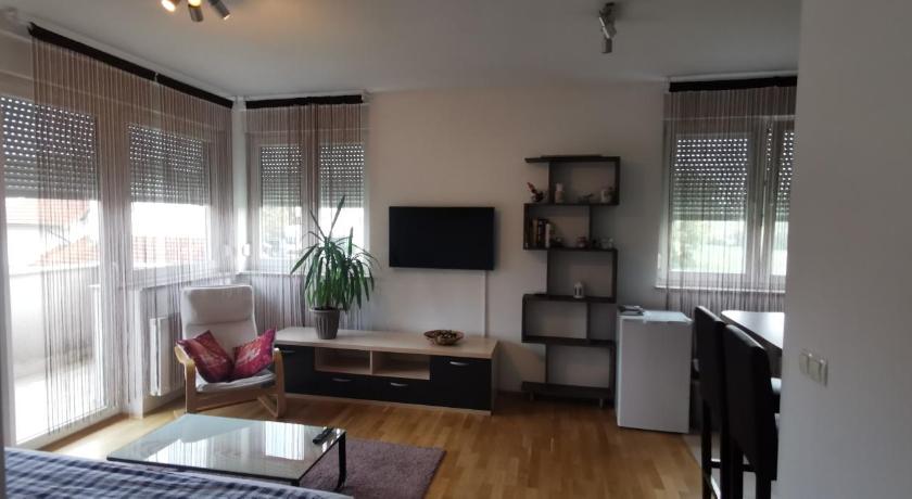 Apartment Daphnia — Hotel in Zagreb