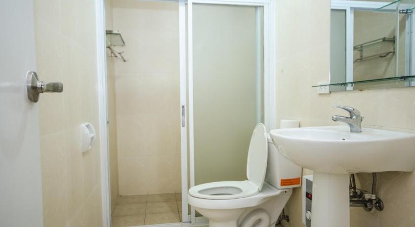 Prime Avant BGC Location Apartments by PH Staycation photo
