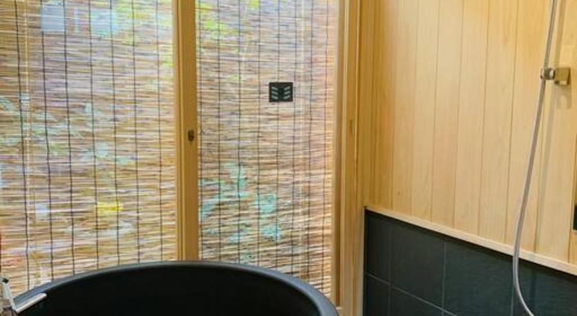 京都 ゲストハウス至の宿 Shibainu-Themed Guesthouse 3星级 住宿 餐厅