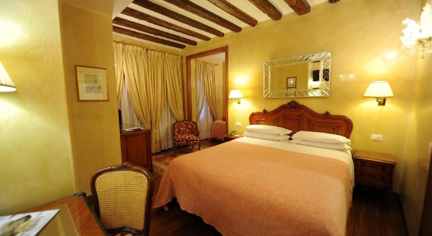 Image of Quadruple Room 3