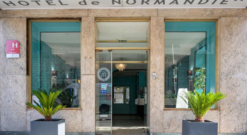 Hotel de Normandie photo