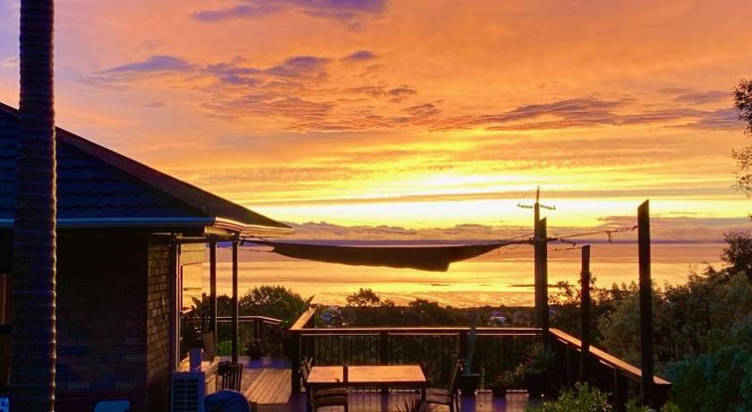 Fantail Hill — Hotel in Thames