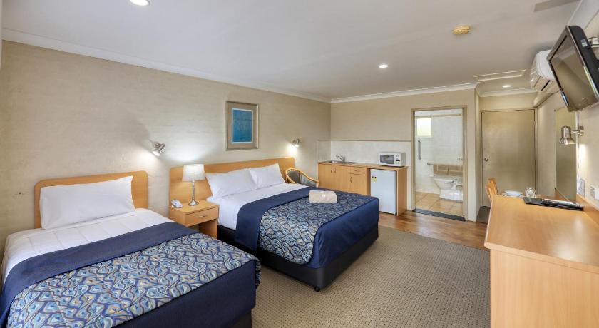 Edward Parry Motel and Apartments photo