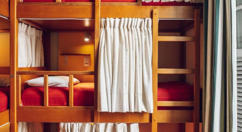 Image of Single Bed in 9-Bed Mixed Dormitory Room 0
