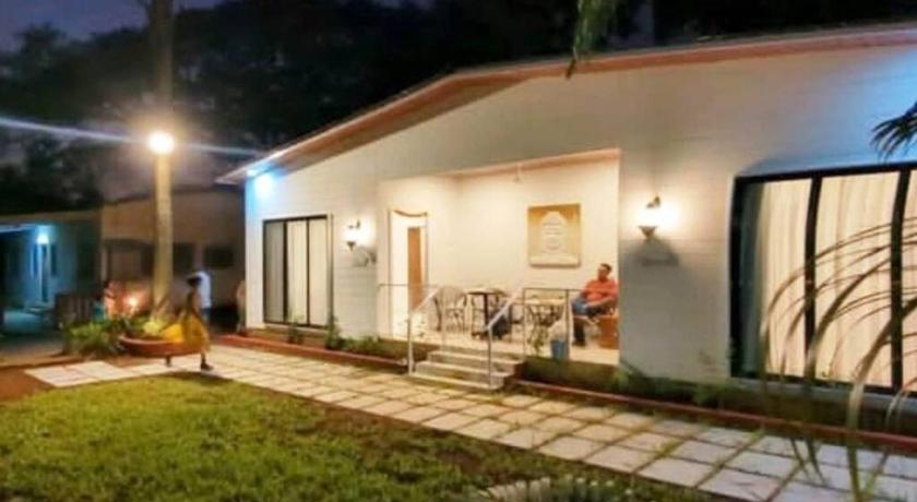 Verandah Madh- Myrah — Hotel in Mumbai
