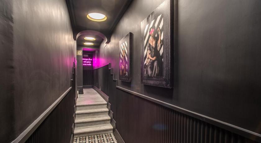 ローマ Palazzetto Trevi 4つ星 ホテル レストラン