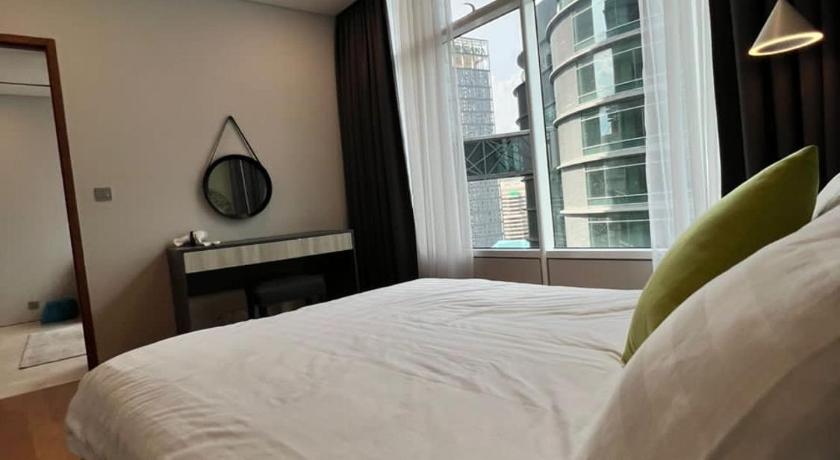 Sky suites photo