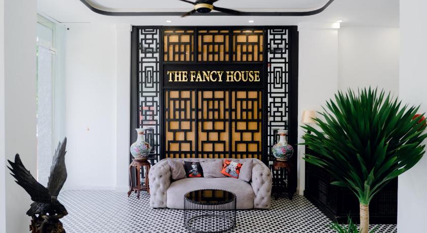 The Fancy House - image 6