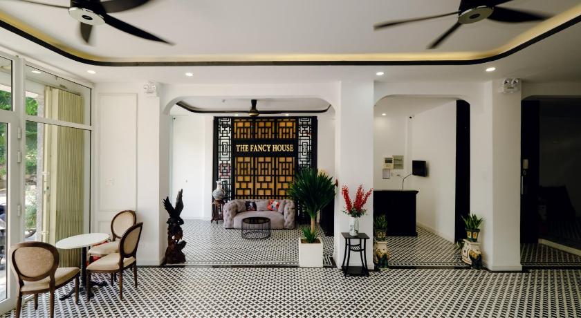 The Fancy House - image 7