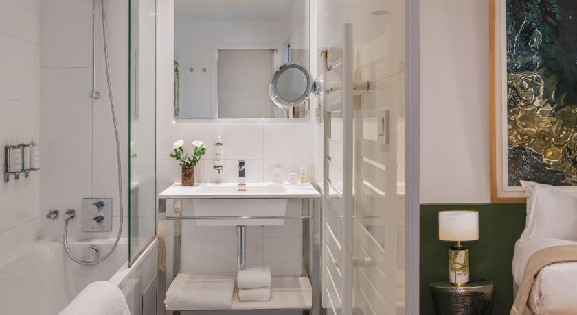 Image of Deluxe Junior Suite 2