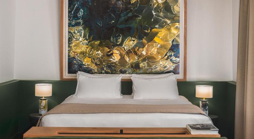 Image of Deluxe Junior Suite 1