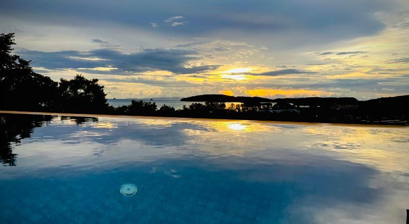 Aonang Phu Dahla Private Pool & Sea View - SHA Plus photo