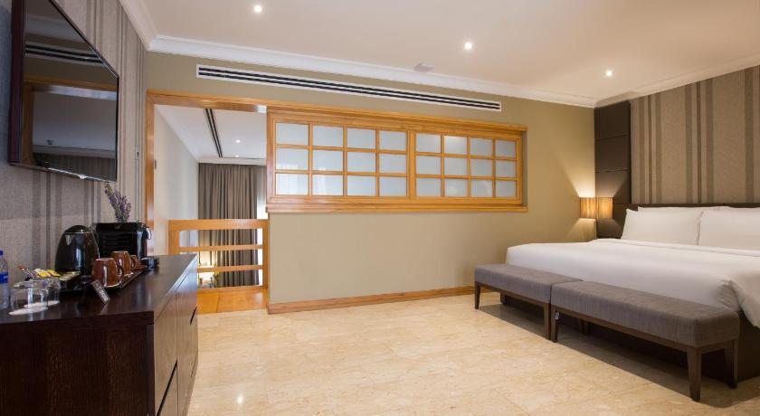 Image of Presidential Suite 10