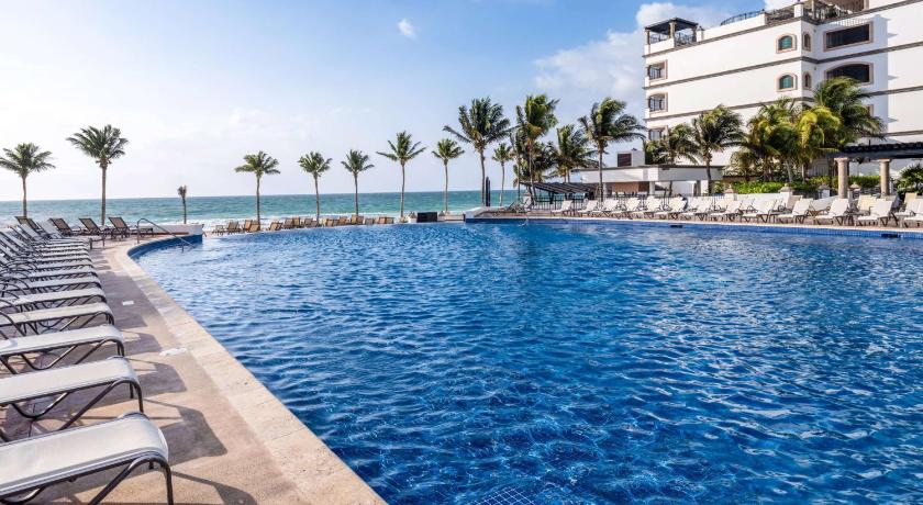 Grand Residences Riviera Cancun - All Inclusive photo