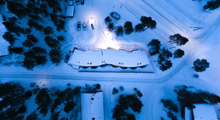 Pyha Igloos photo