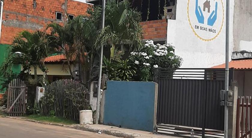 Hostel Em Boas Maos — Hotel in Barreirinhas