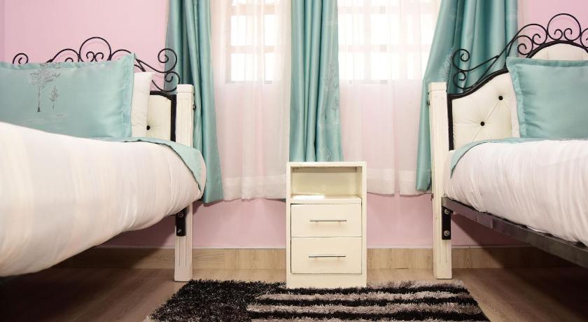 Laucinas homes photo