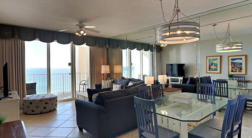 Image of Two-Bedroom Apartment With Ocean View 3