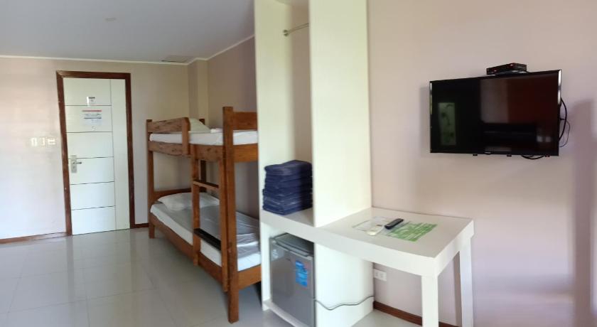 Image of Family Room 6