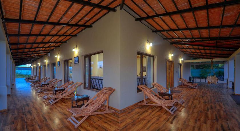 Aranyak Resort Kanha photo