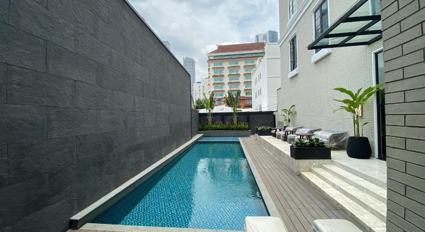 Maia Hotel Jakarta photo