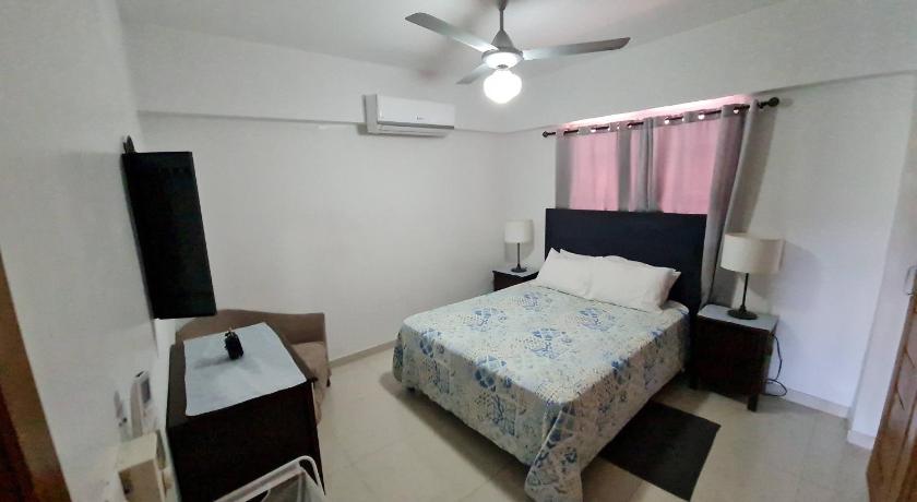 Image of One-Bedroom Apartment and Sofa Bed 11