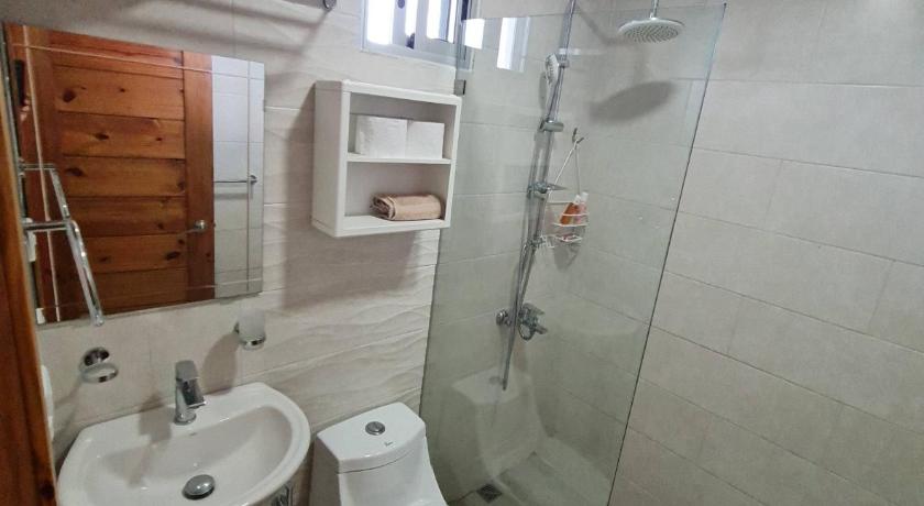 Image of Two Bedroom Apartment with Jaccuzi and sea view 11