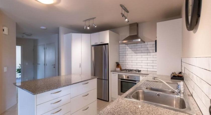 Image of 3-Bedroom Lake View Apartment 1
