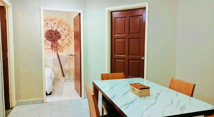 Image of 2-Bedroom Mountain View Apartment 17