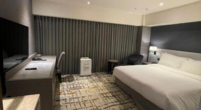 Image of Fullerton Room 3